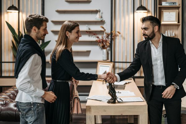 Maximisez l'Efficacité de Votre Entreprise grâce aux Principes de la Théorie des Organisations